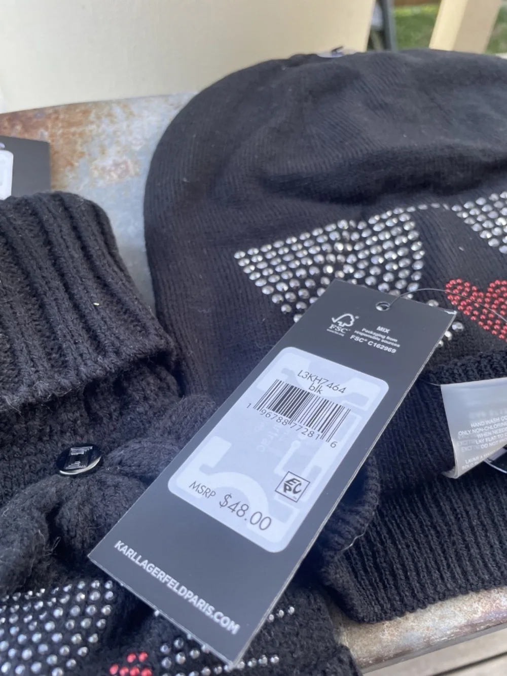 NWT Karl Lagerfeld Paris black Cat Fingerless Winter Gloves and Cat beanie hat